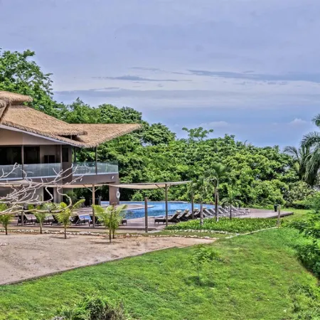 Nammbú Beach Front Bungalows