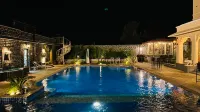 The Trishala Vilas (A Luxury Boutique Hotel & Spa) - Pools