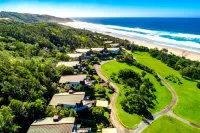Luxico Seven Mile Beach House (with Car Parking) 브로큰 헤드 비치 주변 호텔