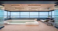 hotel 701 - Hot Tub