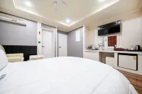 Sancheong Forest Unmanned Hotel