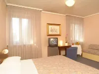 Hotel San Giorgio Các khách sạn ở Udine