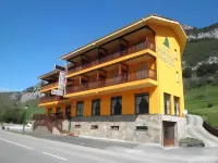 Hotel Principado de Europa Ξενοδοχεία στην πόλη Cabrales