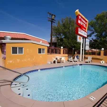 Trails Motel