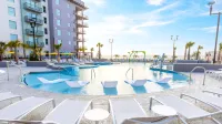 Holiday Inn Club Vacations Myrtle Beach Oceanfront by IHG - Pools