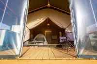 Dangjin Dogpelis Glamping Hotels in Dangjin