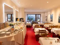 Hotel Carlton Munich Hotels near محطة مترو أونيفيرسيتيت