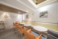 Daegu Dongseong-ro H Avenue Dongseong-ro Daegu Station