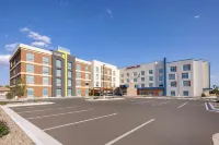 Home2 Suites by Hilton Clovis Hotel di Clovis