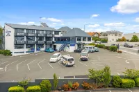 Comfort Hotel Benvenue - parking