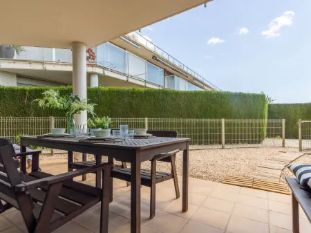 Viena 3 Отели в г. Ла-Амполья