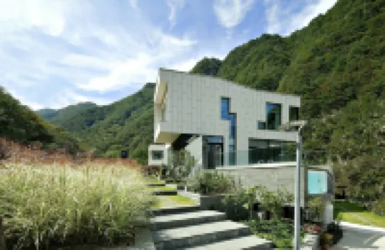 Yeongwol Boutique Pool Villa Frame House