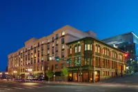 Courtyard Tacoma Downtown Hotels near University of Puget Sound