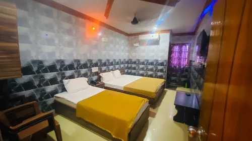 C M Hotel 다르마퓨리 호텔