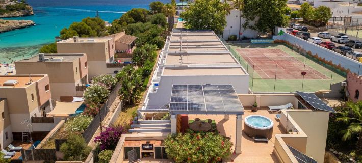 Penthouse Las Palmeras Hotels in Manacor