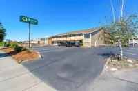 Quality Inn Mount Vernon Hotels in La Conner