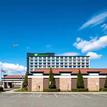 Holiday Inn NEWARK INTERNATIONAL AIRPORT by IHG