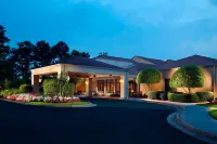 Courtyard by Marriott Savannah Midtown - spa