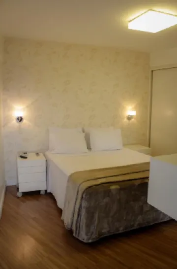 Flat Oeste la Residence