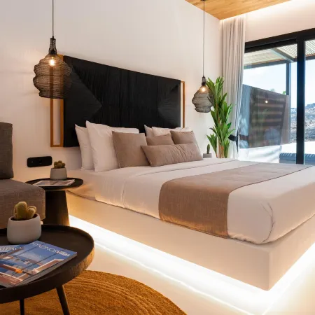 Ftelia Black Villas Отели рядом с достопримечательностью «Пляж Аграри»