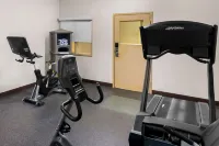 Best Western Plus Sunrise Inn - Gym