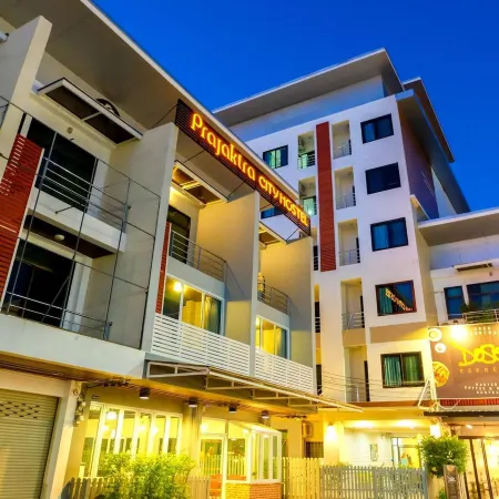 Prajaktra City Hostel