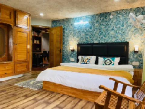 Hillscape Inn