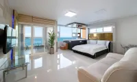 Pohang Pinewave Sea & Spa Pension Hotels near Guryongpo Beach