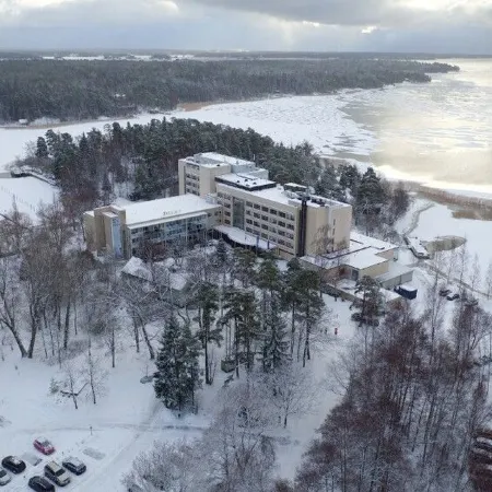 Ruissalo Spa Hotel Отели рядом с достопримечательностью «Арена «Гатораде Центер»»