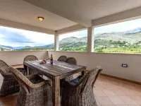 Serene Rural Villa With Pool, Sun Deck, and Children's Play Area Hotels in Tugare