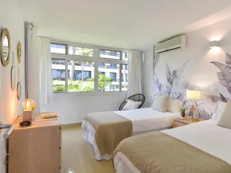 Charca cm18 Отели рядом с достопримечательностью «Маяк Маспаломас»