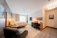캔들우드 스위트 트루아 리비에르 우에스트 바이 IHG 슈노 공원 주변 호텔