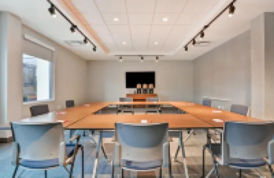 Aloft Secaucus Meadowlands