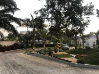 Merlyns Garden Inn Hotels in Bungo Timur