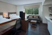 Element Houston Vintage Park Hotel di County Harris
