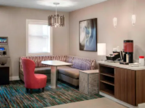 เรสซิเดนซ์อินน์ บาย แมริออท นีวาร์ค เอลิซาเบธ/สนามบินนานาชาติลิเบอร์ตี้ โรงแรมในเอลิซาเบท