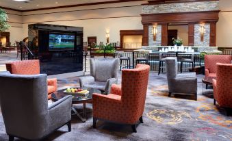 DoubleTree by Hilton Detroit - Dearborn