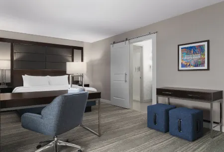 Hampton Inn & Suites Worcester Отели рядом с достопримечательностью «Lambda Chi Alpha»