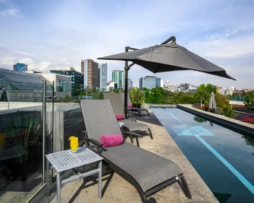 Las Suites Campos Eliseos Hotels near Lomas de Chapultepec