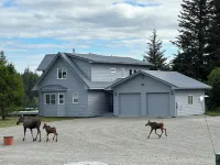 Whole house, Stariski Creek, BEAUTIFUL view!