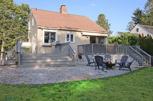 Sea Salt Air Changes Everything - ⭐️Stroll to Private Association Beach⭐️