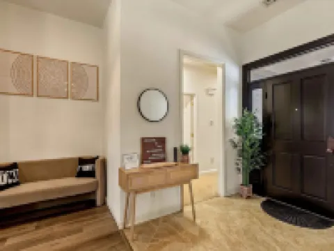 The Woodbriar, close to Hard Rock Casino, downtown Tulsa/BOK + patio w/fire pit Hotels in Catoosa