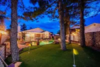 Your "Home away from Home", Modern Oasis In The Desert Hotels near Cabela's