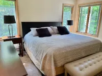 Updated Phase 2 Hideaway Valley Condo Nestled in the Woods Hotels in Little Traverse Township