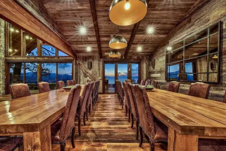 14 bedroom Heavenly Estate from luxury brand Tahoe South Vacation Rentals