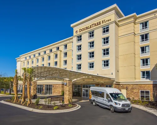 DoubleTree by Hilton North Charleston Convention Center Hotels in Charleston