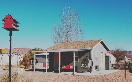 The Bird House near Zion & Bryce Отели в г. Канаб