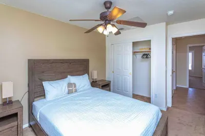 Soleil Oasis w/ Pool/lakeside