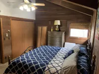 Cozy House with Hot Tub