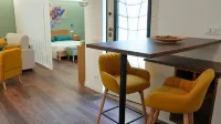 Cozy apartment in Roma70, in the green 2 steps from appia antica Hotel a Rinnovamento